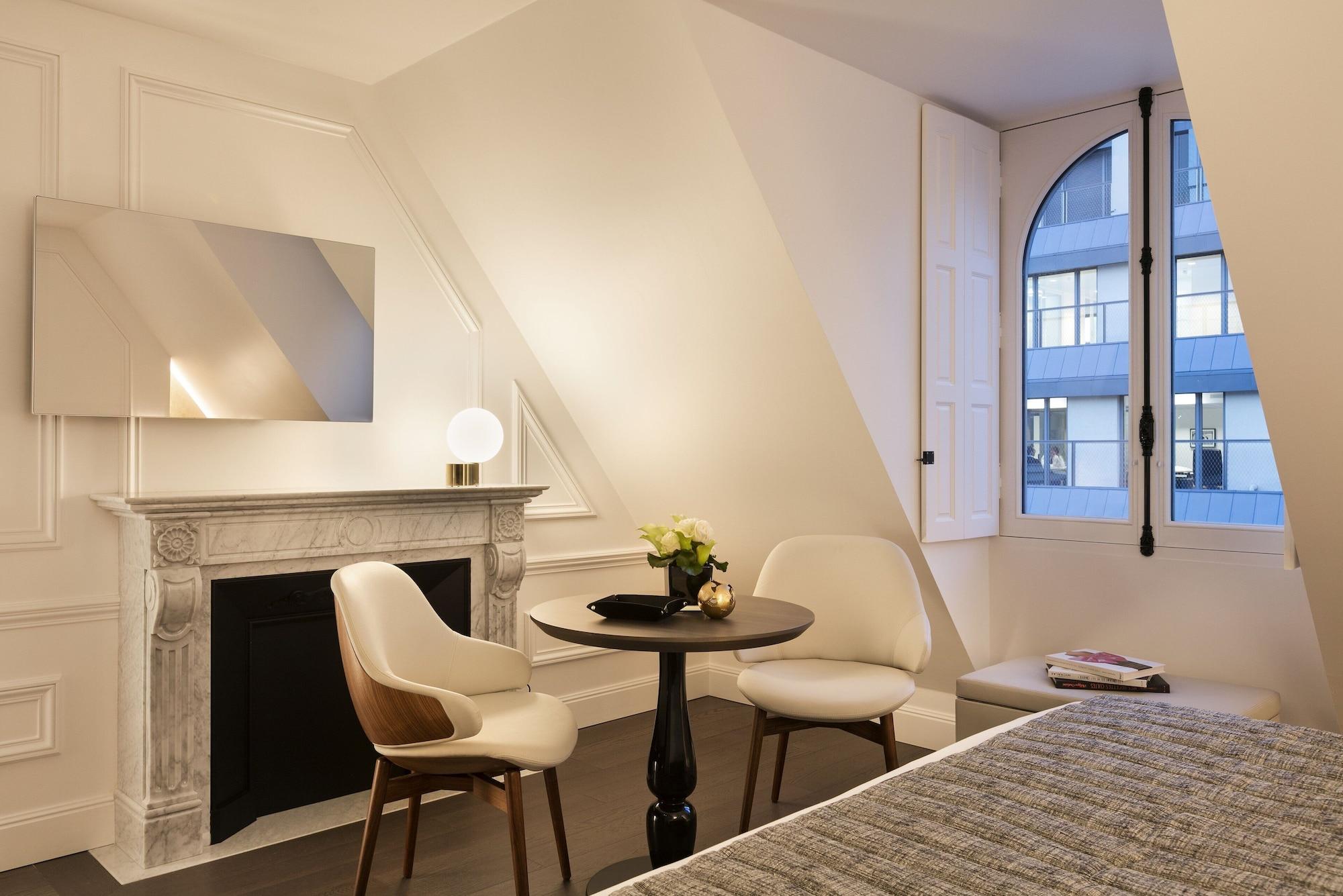 La Clef Champs-Elysees Paris By The Crest Collection Kültér fotó The interior of the hotel