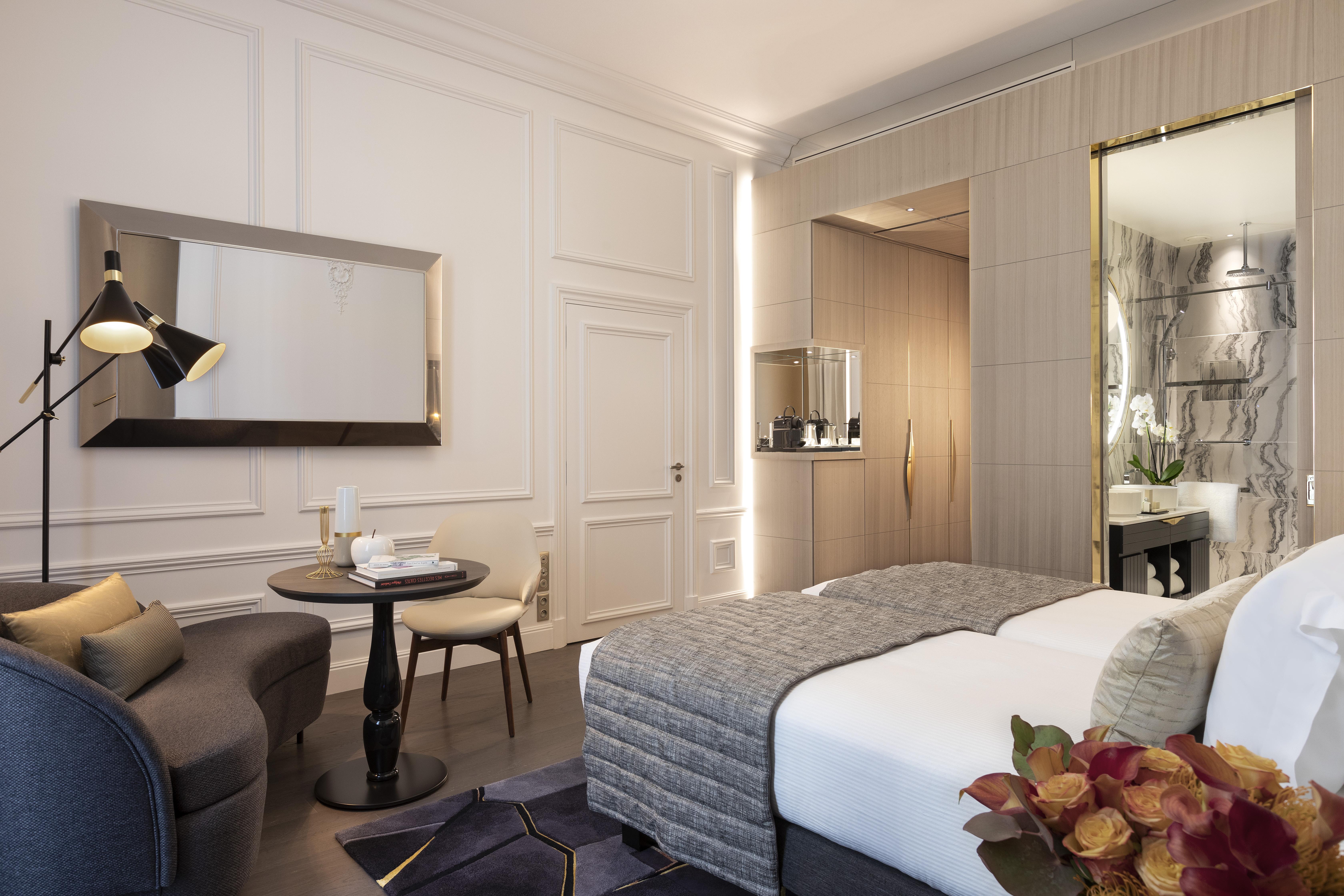 La Clef Champs-Elysees Paris By The Crest Collection Kültér fotó A room at the hotel